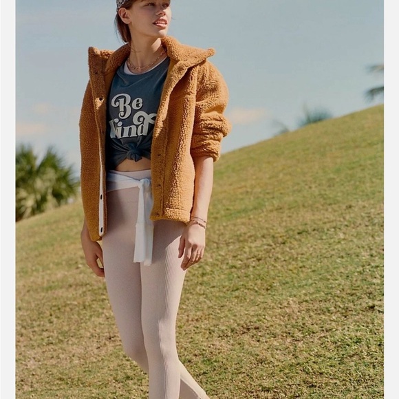 Anthropologie Leggings Seamless Design - Picture 12 of 15